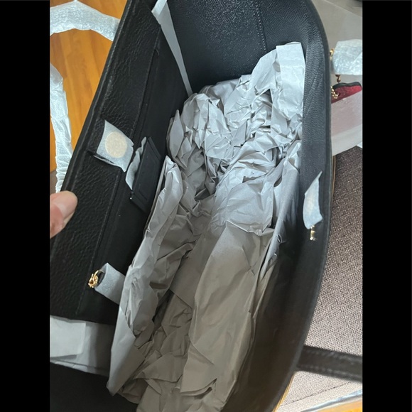 NWT Coach City Tote With Tiger Print - Picture 10 of 12